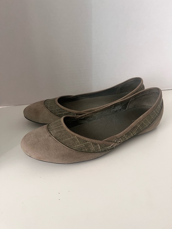 Patagonia Shoes - Patagonia Taupe Women's Ballet Flats